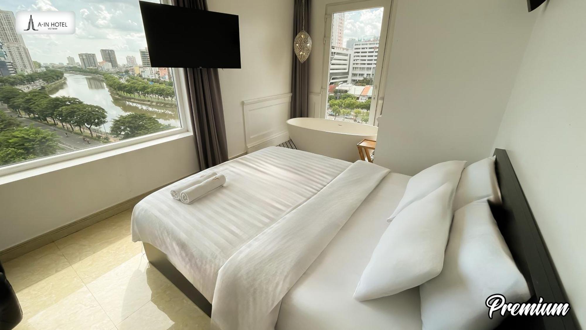 A In Riverside 2* TP. Hồ Chí Minh